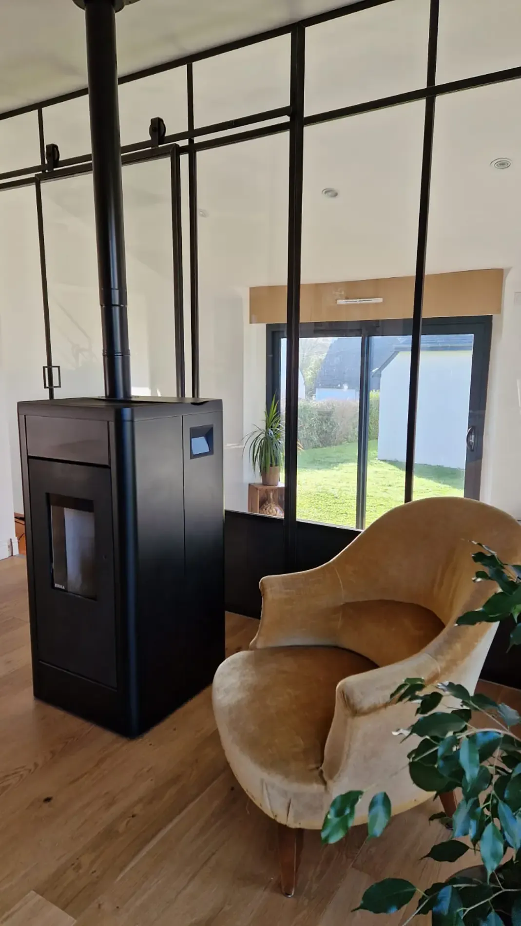 Coin cheminée après travaux