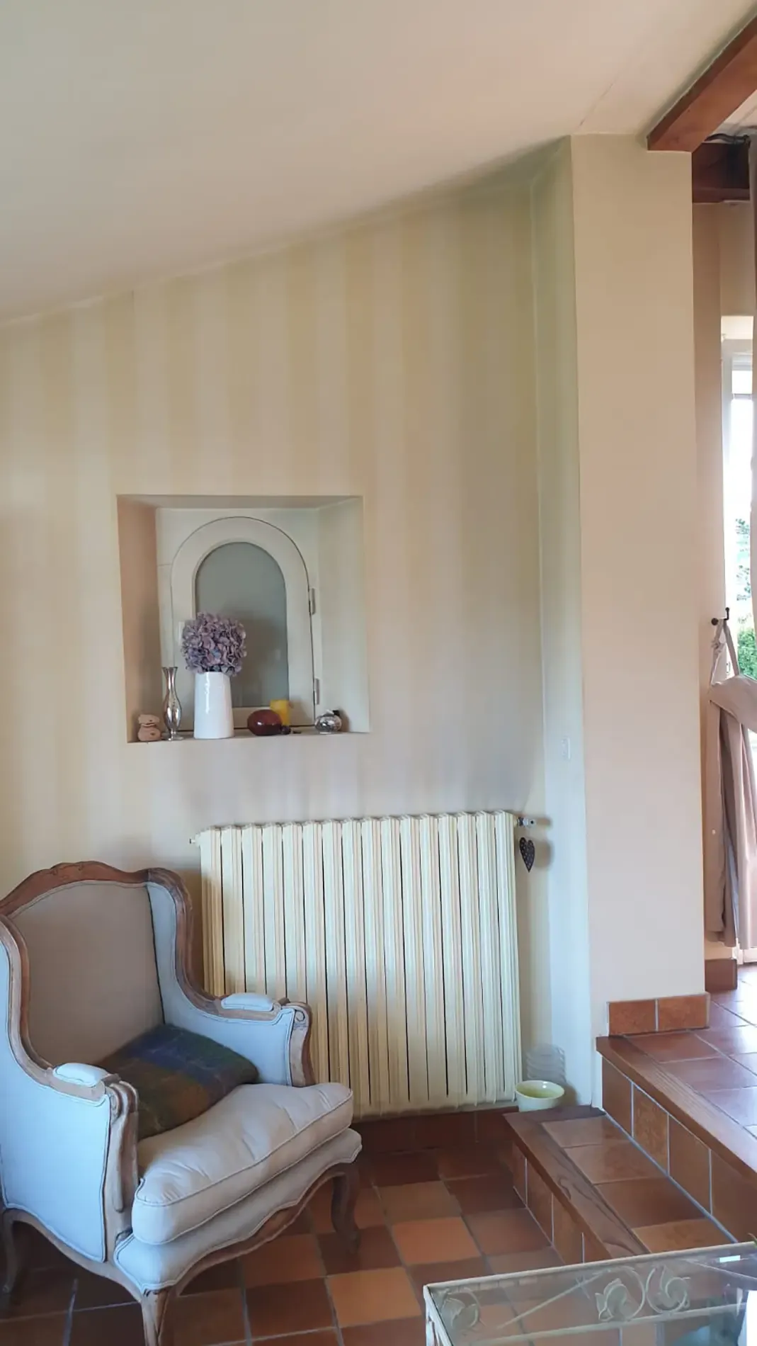 Salon TV avant travaux
